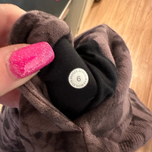 Lululemon scuba hoodie - Picture 2 of 8